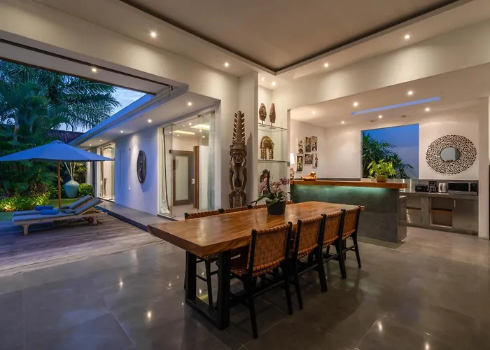 Villa Cempaka Ungu - Tranquil & Chic Pool 4-bedroom In The Heart Of *
