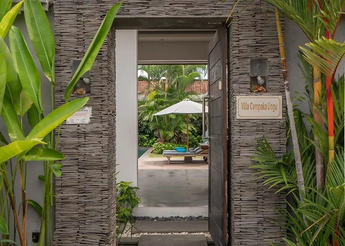 Villa Cempaka Ungu - Tranquil & Chic Pool 4-bedroom In The Heart Of