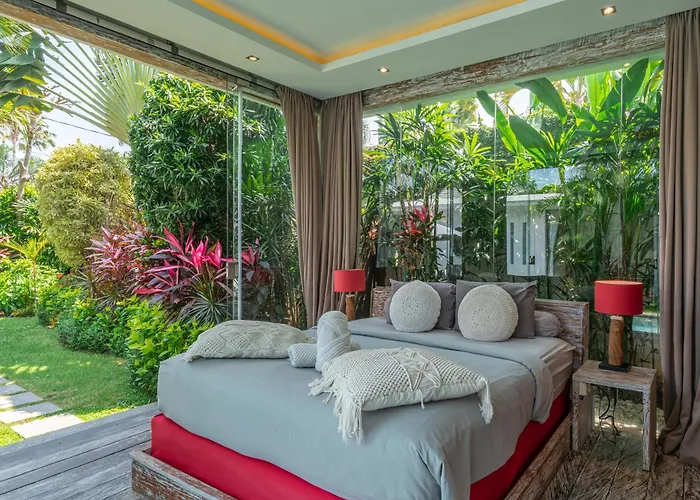 Cempaka Ungu - Tranquil & Chic Pool 4-bedroom In The Heart Of Villa