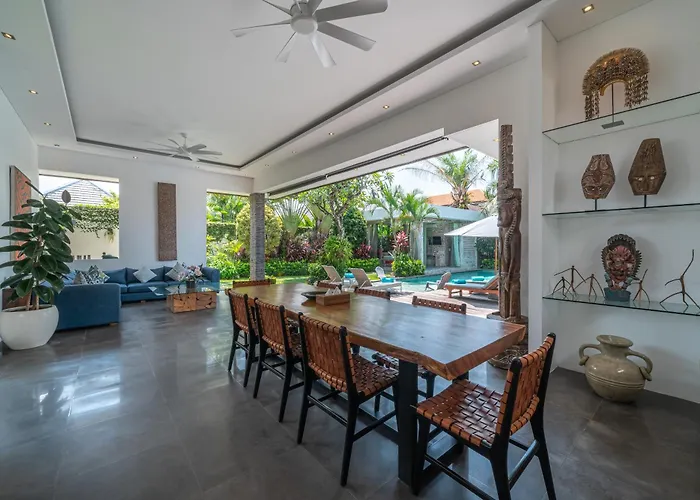 Cempaka Ungu - Tranquil & Chic Pool 4-bedroom In The Heart Of Seminyak