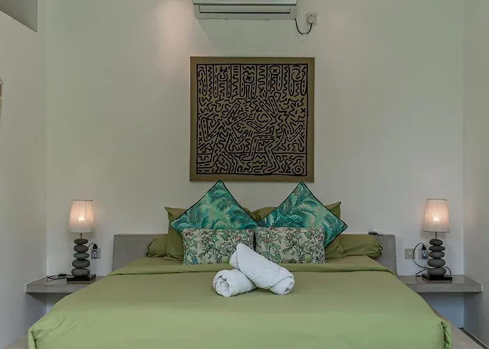 Cempaka Ungu - Tranquil & Chic Pool 4-bedroom In The Heart Of * Seminyak