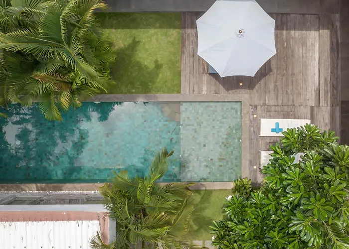 Villa Cempaka Ungu - Tranquil & Chic Pool 4-bedroom In The Heart Of